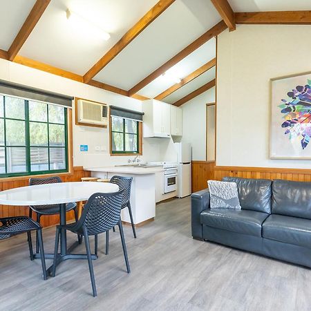 Nrma Ballarat Holiday Park ภายนอก รูปภาพ