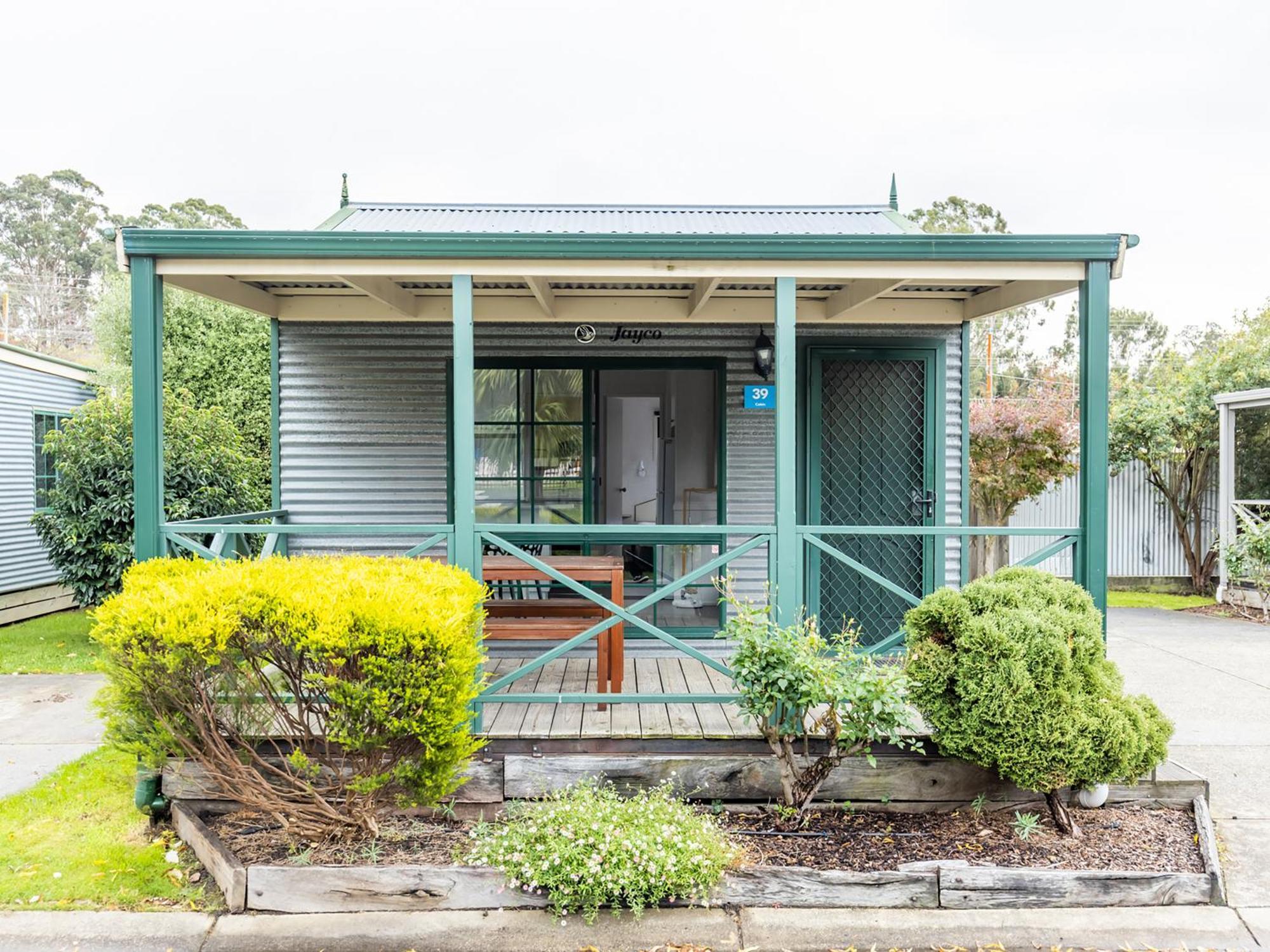 Nrma Ballarat Holiday Park ภายนอก รูปภาพ