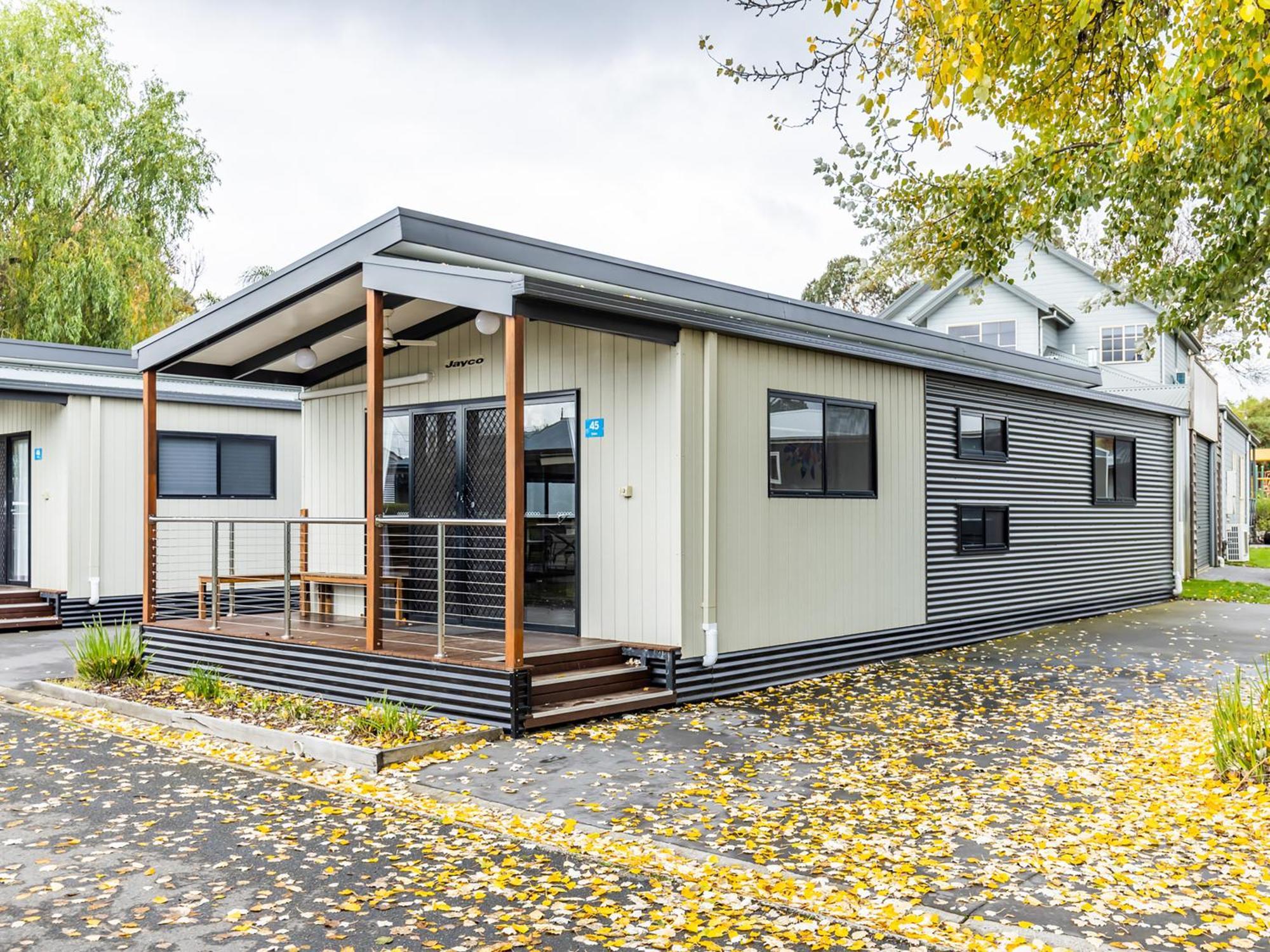 Nrma Ballarat Holiday Park ภายนอก รูปภาพ