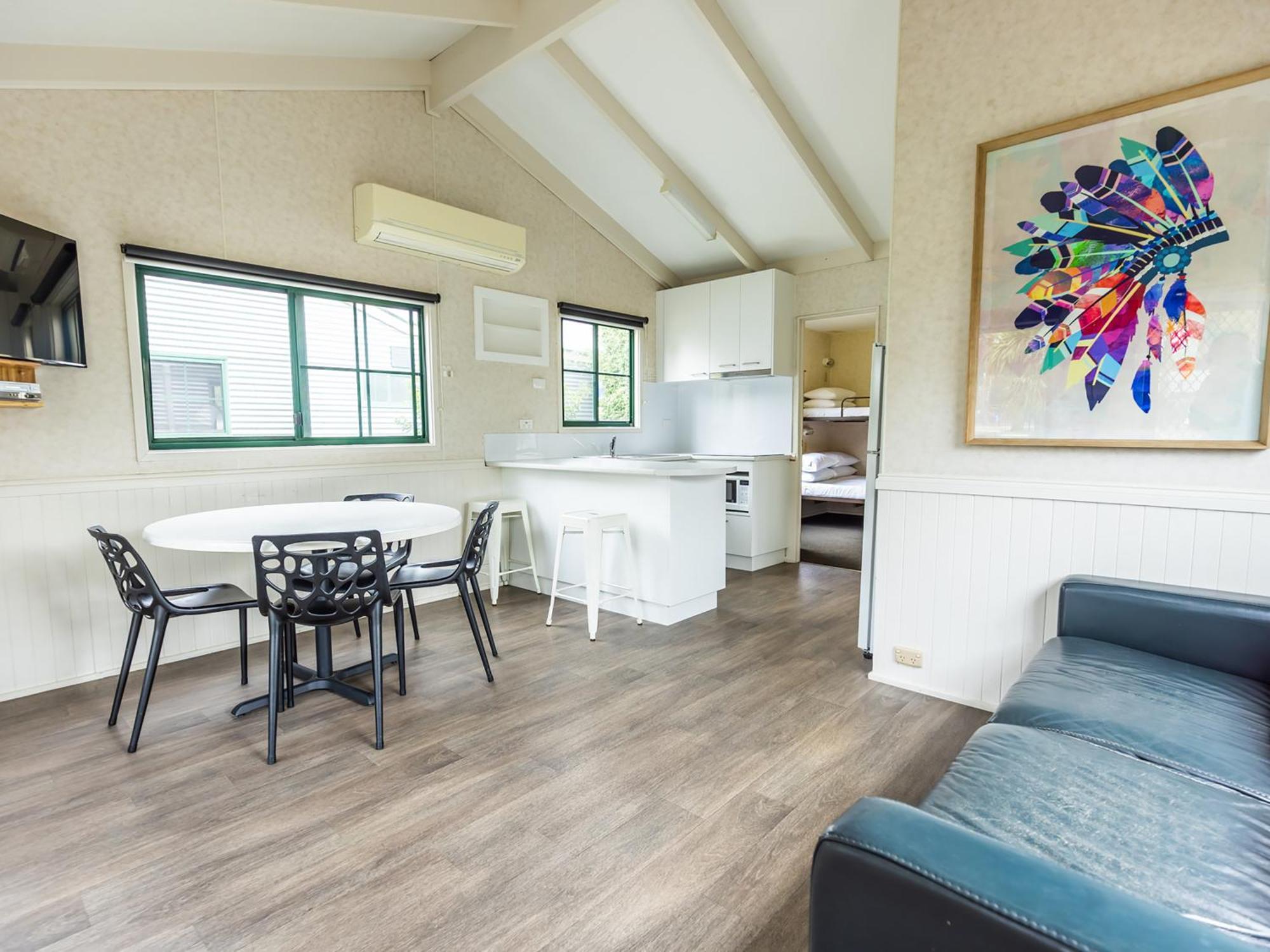 Nrma Ballarat Holiday Park ห้อง รูปภาพ