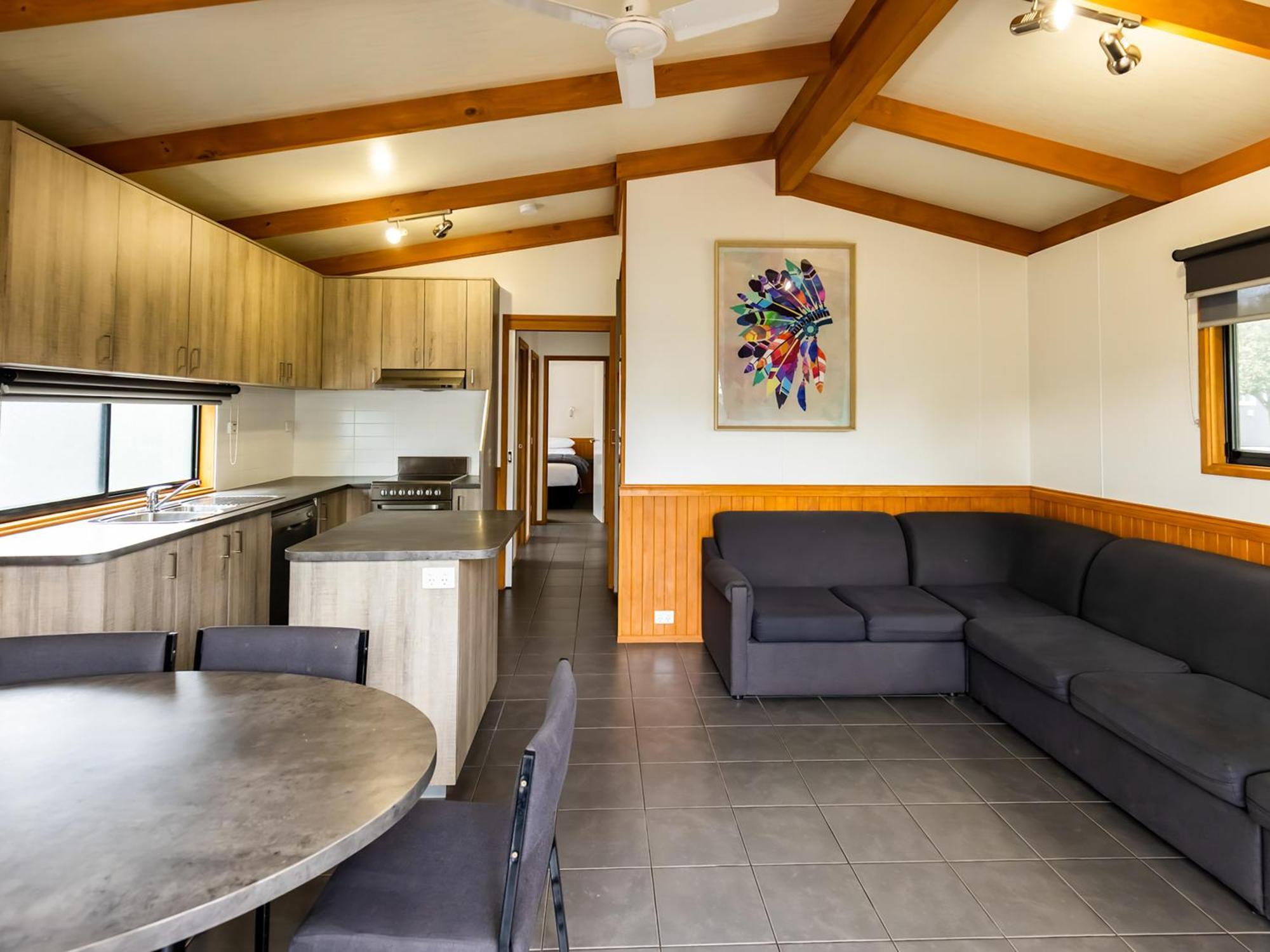 Nrma Ballarat Holiday Park ห้อง รูปภาพ